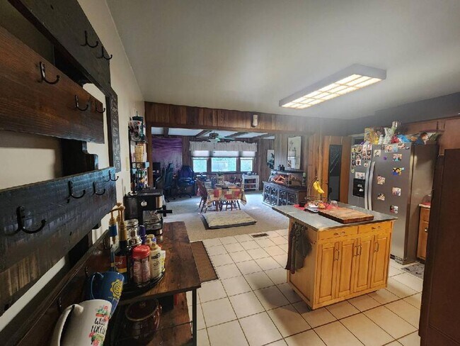 Foto del edificio - Coming Soon - Nice 2 bedroom 1 1/2 bathroo...