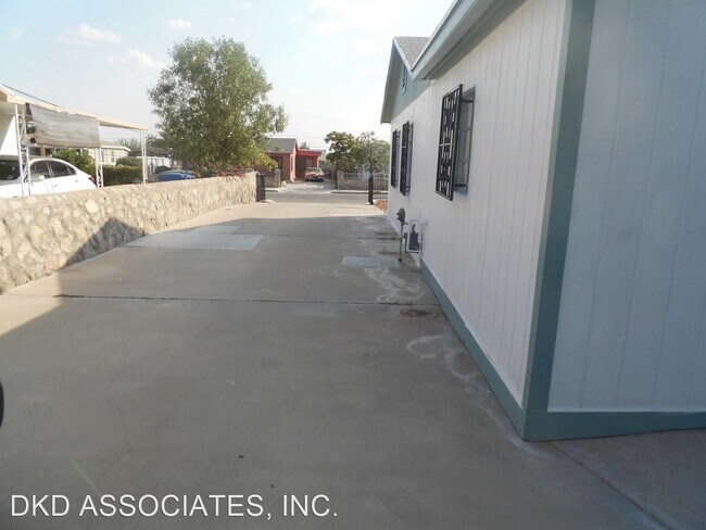 Foto del edificio - 2 br, 1 bath House - 7547 HERMOSILLO DR