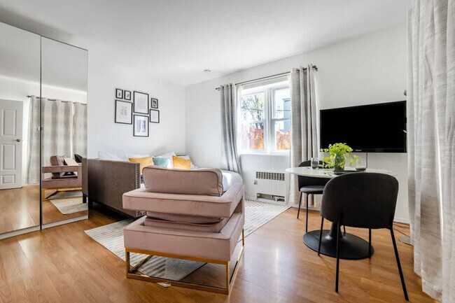 Foto del edificio - 39-39 55th St