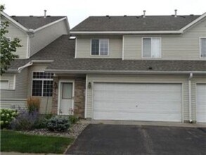 Building Photo - 8920 Spring Ln