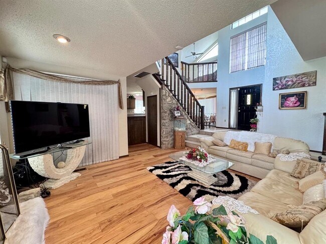 Foto del edificio - 2825 Tealwood Dr