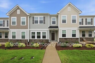 Building Photo - 2312 Kasota Ln