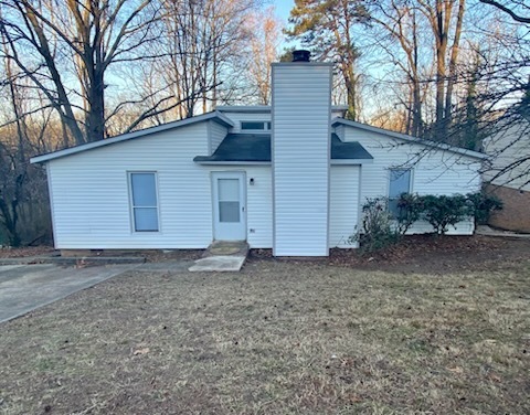 Foto principal - Newly renovated two-bedroom home in Charlotte