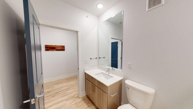 Diamond Bathroom - Factory 52 Apartments