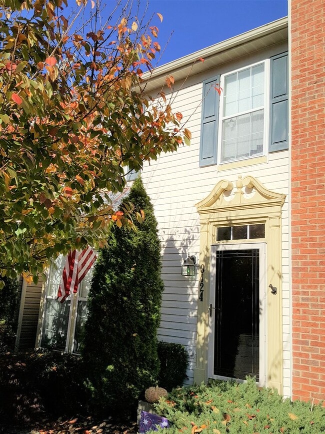 Building Photo - 9424 Berkley Ln