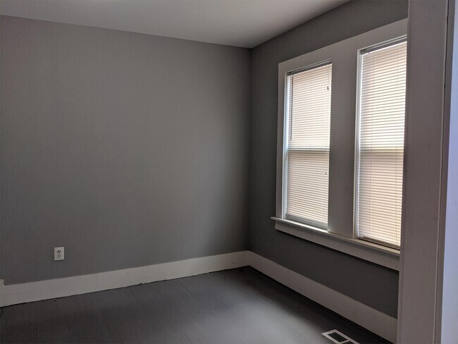 Foto del edificio - 2541 Monterey St
