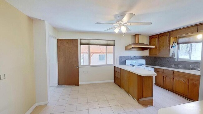 Foto del edificio - 4030 S Fox St