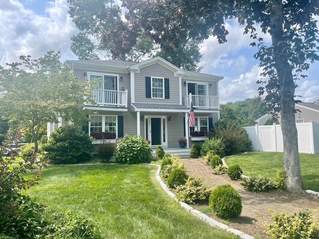 15 Idlewood Ave, Dartmouth, MA 02747 House Rental in Dartmouth, MA