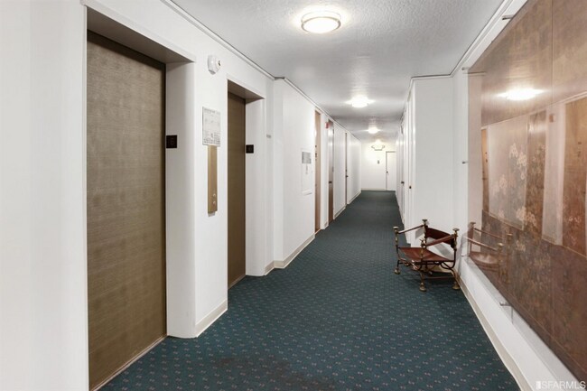Foto del edificio - 1001 Pine St