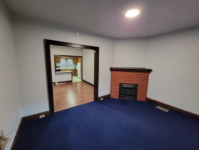 Living Room - 452 Colbert Ave