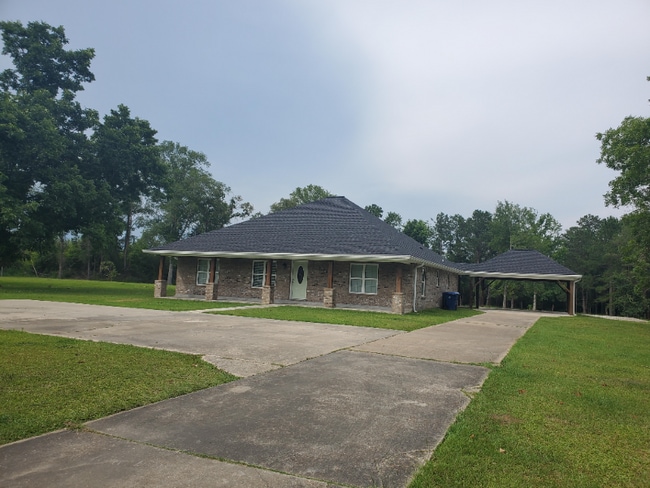 Building Photo - 5803 State Rte 394