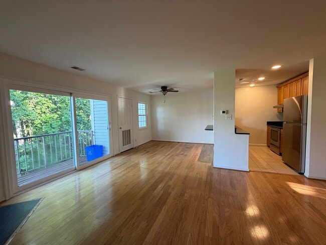 Building Photo - 10404 Parthenon Ct