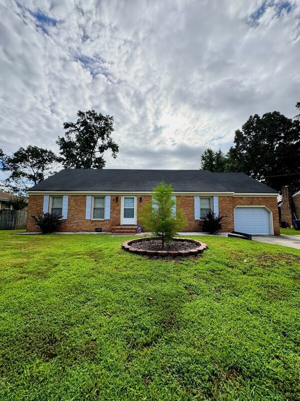 Building Photo - 428 Rock Dr