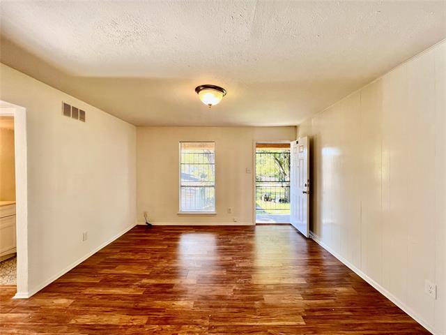 Foto del edificio - 2509 Birmingham Ave
