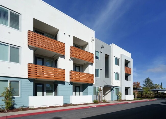 Building Photo - Anton Mosaic
