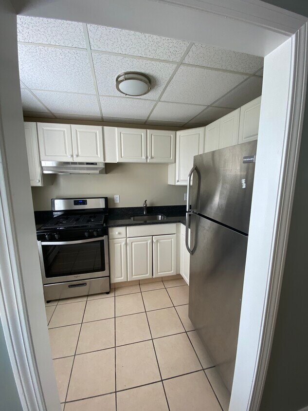 Foto principal - 550 Cambridge St