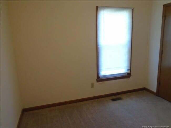 Foto del edificio - 921 Glen Reilly Dr