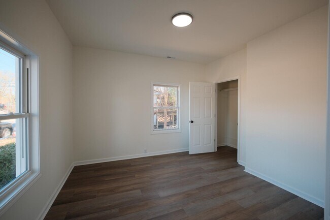 Foto del edificio - 4313 Wallace St