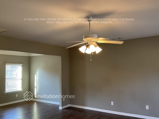 Foto del edificio - 1472 Ewing Farm Dr