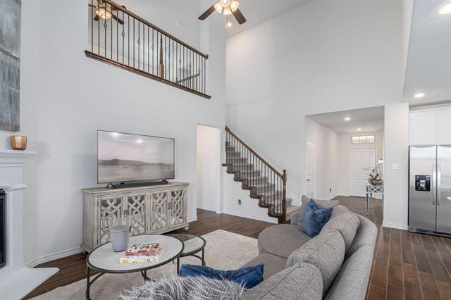 Foto del edificio - 11121 Canyon Oak St