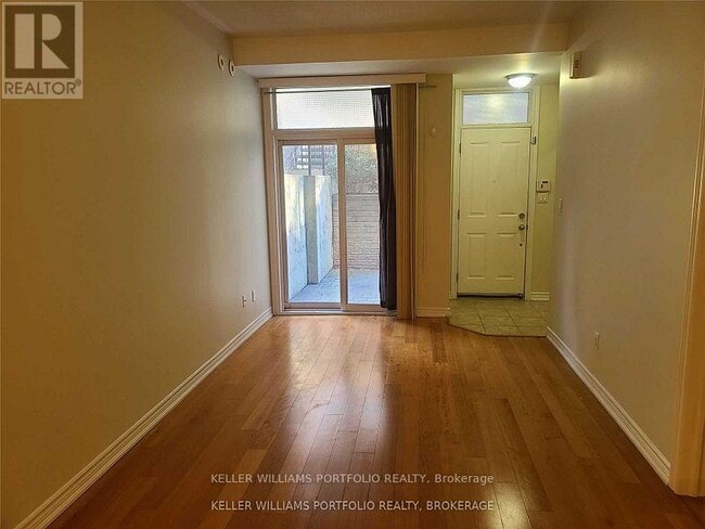 Building Photo - 1496 Victoria Park Ave