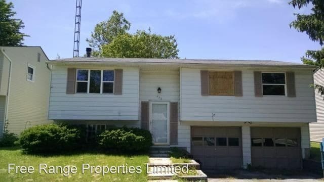Primary Photo - 3 br, 1.5 bath House - 426 San Jose
