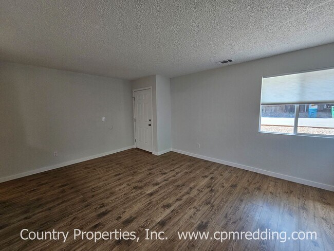 Foto del edificio - 1849 Parallel St