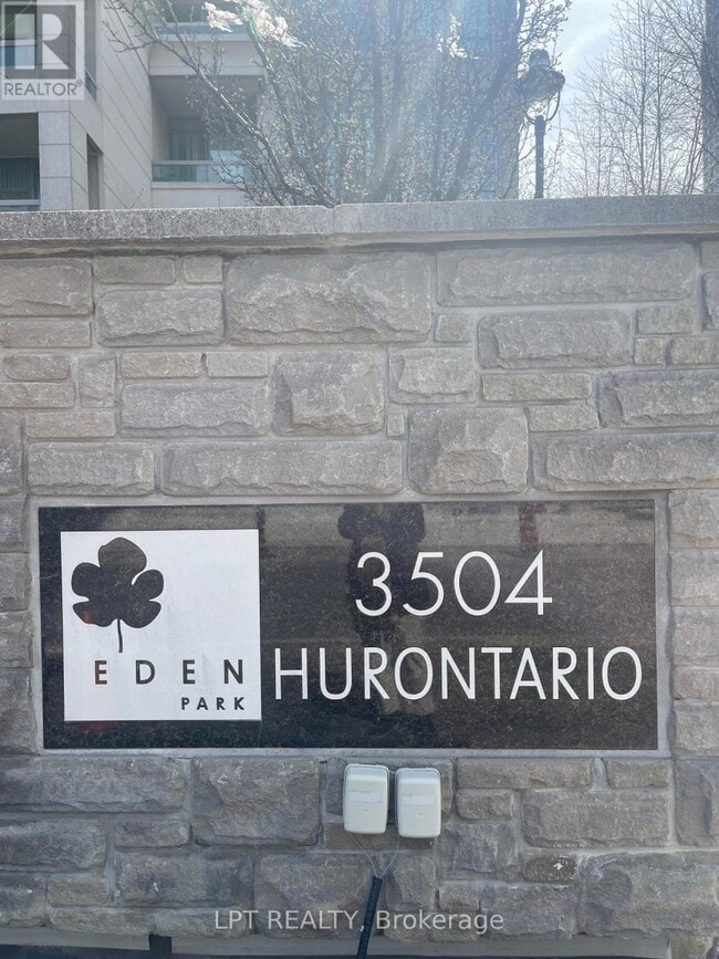 Building Photo - 3504 Hurontario St