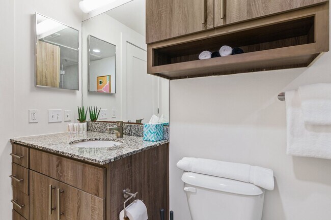 Foto del edificio - 3550 Main St