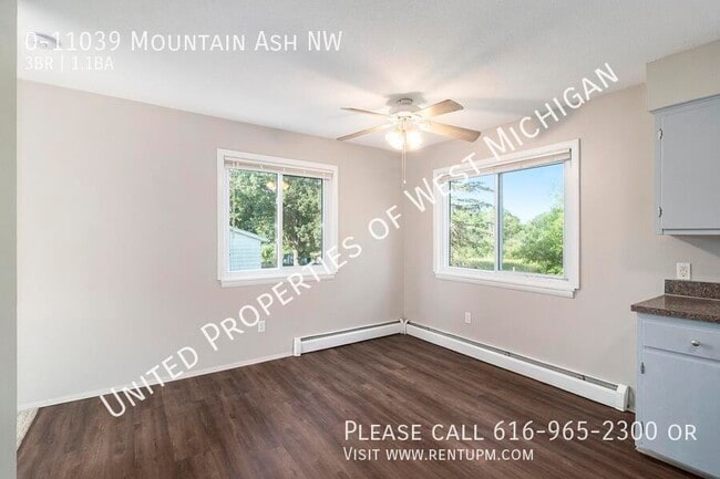Building Photo - 0-11039 Mountain Ash NW-