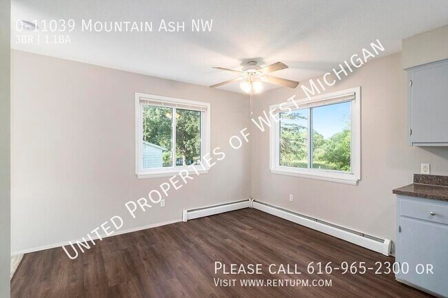 Foto del edificio - 0-11039 Mountain Ash NW-