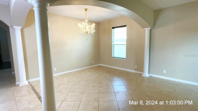 Foto del edificio - 3720 Briar Run Dr