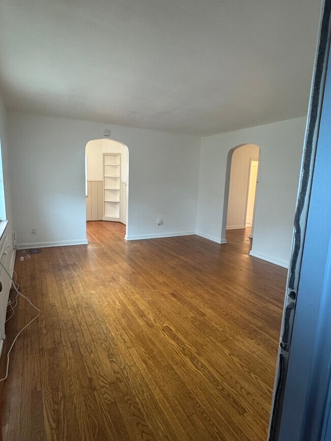 Sala de estar - 3410 Cleveland Ct