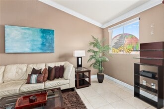 Building Photo - 210 E Flamingo Rd