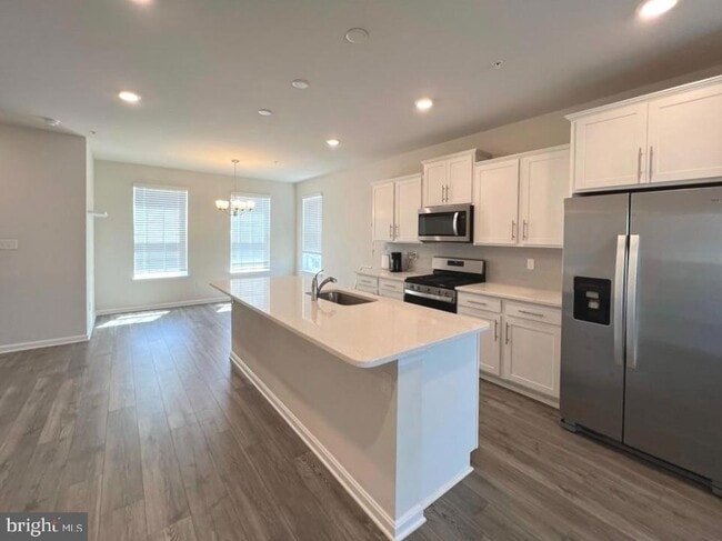 Building Photo - 1732 Red Fox Trl