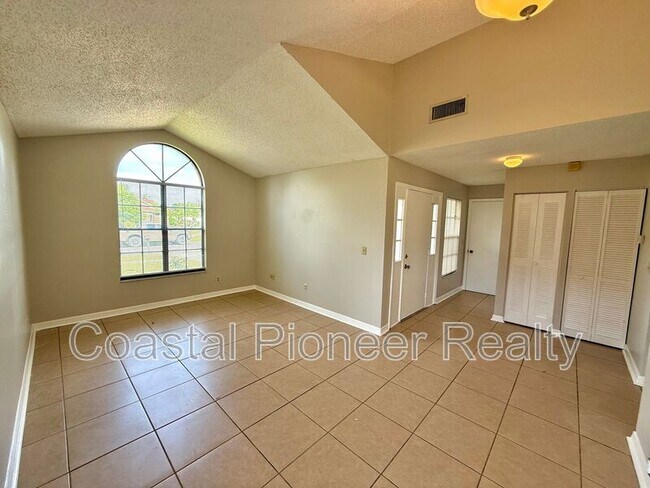 Building Photo - 5321 Southwick Dr