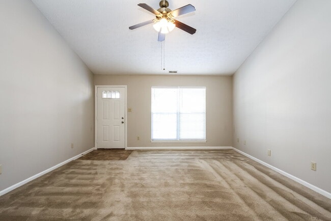 Building Photo - 6167 Connie Ct