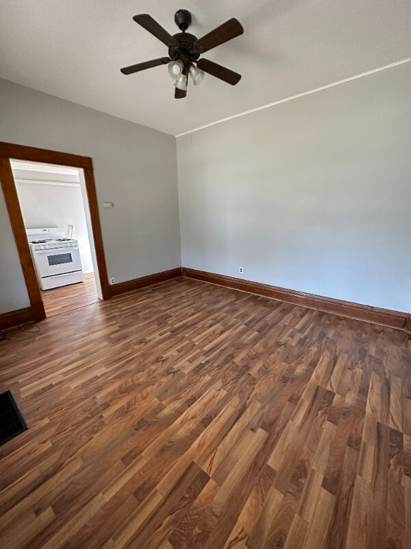 Foto del edificio - 113 N 2nd St