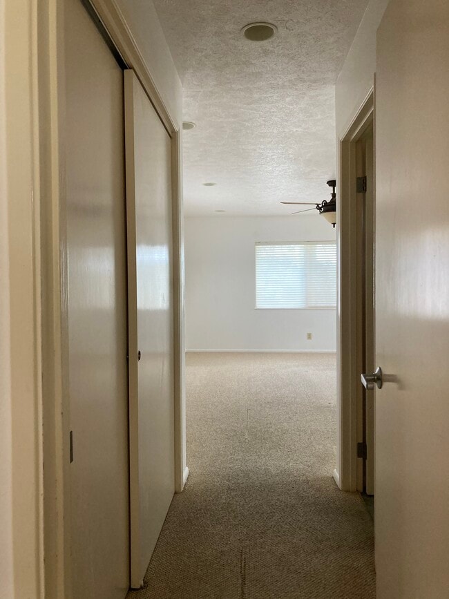 Master Bedroom - 955 Kukuau St