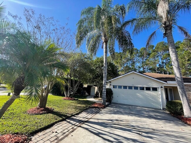 Foto del edificio - 1902 Ashmore Green Dr