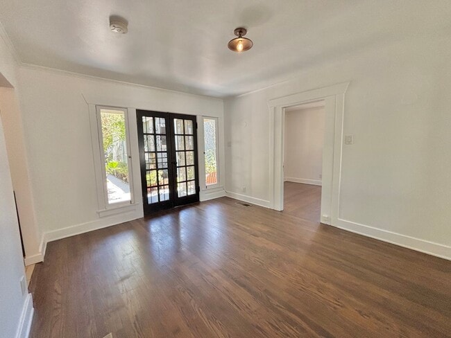 Foto del edificio - 1142 W Kensington Rd