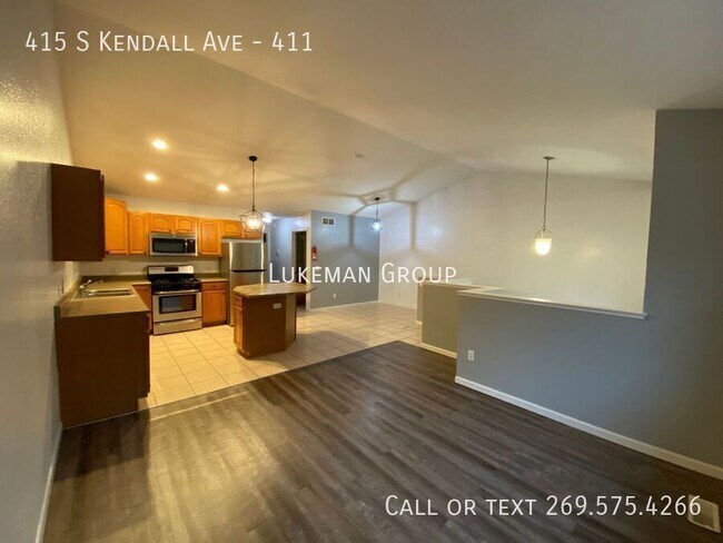 Foto del edificio - 415 S Kendall Ave