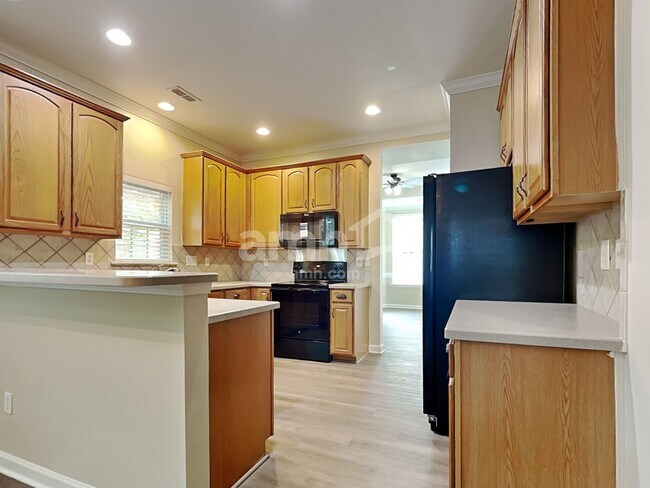 Foto del edificio - 14523 Lyon Hill Ln