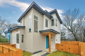 Building Photo - 1208 Perez St