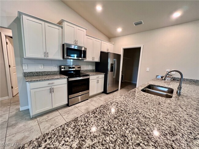 Foto del edificio - 4222 NW 25th Terrace