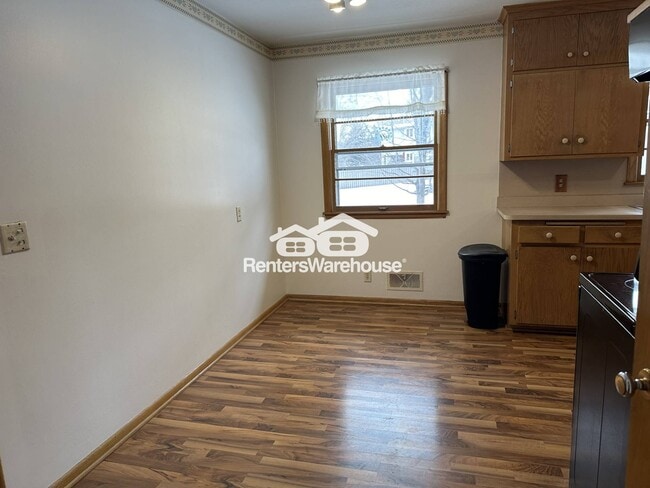 Building Photo - 3815 Douglas Dr N