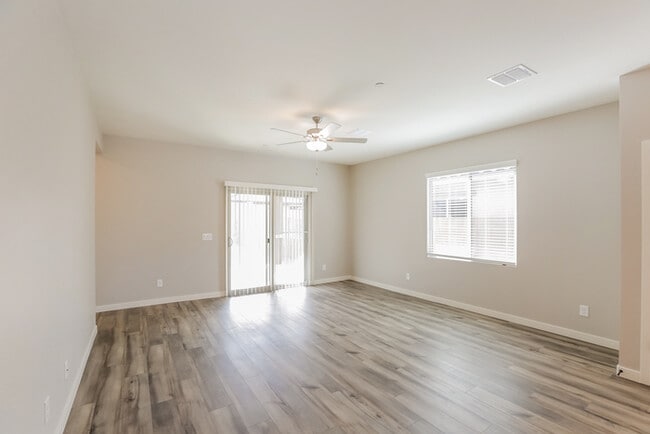 Building Photo - 11497 W Camden Dr