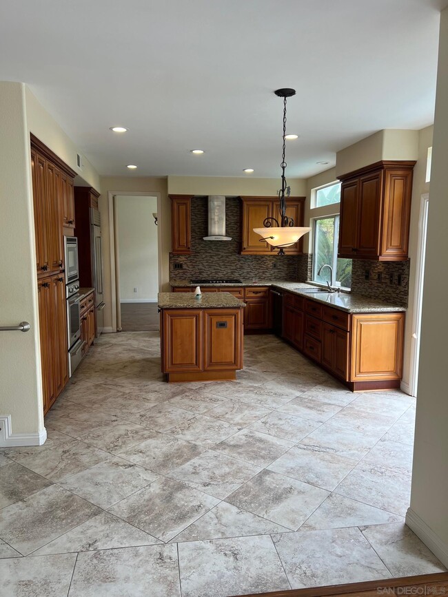 Building Photo - 5027 McGill Way