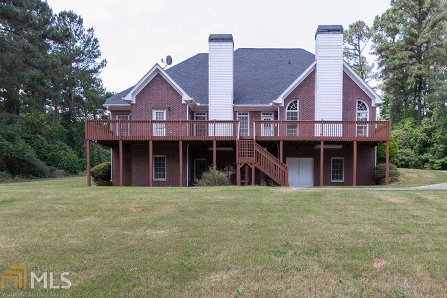 Building Photo - 3071 N Tower Way NE