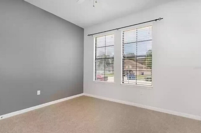 Foto del edificio - 803 Arbor Pointe Ave